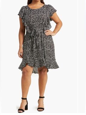 MAX STUDIO Floral Short Sleeve Ruffled Midi Dress